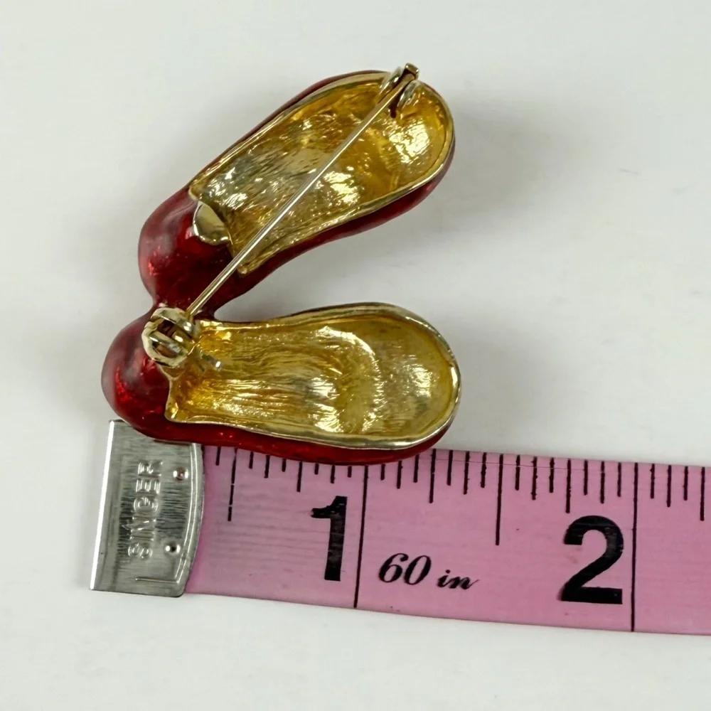 Fashion Jewelry Red Shoes Slippers Pin Brooch Gold Tone Clear Gems